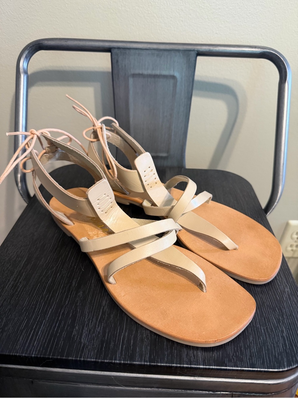 Matisse Sunnie Leather Lace Up Gladiator Sandals Size 8